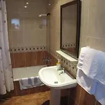 Alonso Hotel Pancar