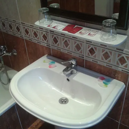 Alonso Hotel