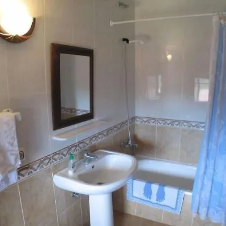 Alonso Hotel 2*