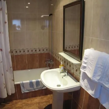 Alonso فندق Pancar