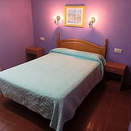 Alonso Hotel