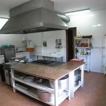 Alonso מלון Pancar